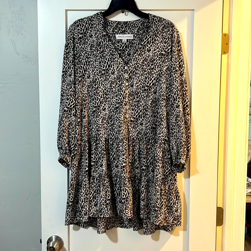 Long sleeve leopard dress